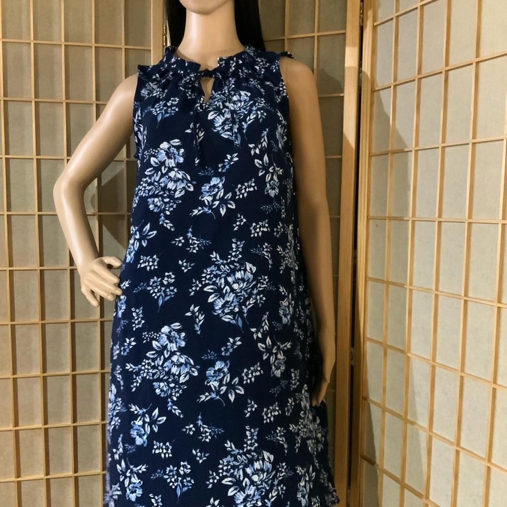 Navy Floral Sleeveless Midi Dress